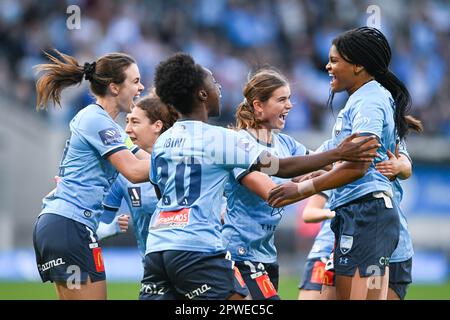 Sydney, Australia. 30th Apr, 2023. La squadra del Sydney FC festeggia durante la Grande finale della Liberty A-League 2023 tra il Sydney FC e il Western United FC che si tiene presso il CommBank Stadium. Punteggio finale Sydney FC 4:0 Western United Credit: SOPA Images Limited/Alamy Live News Foto Stock