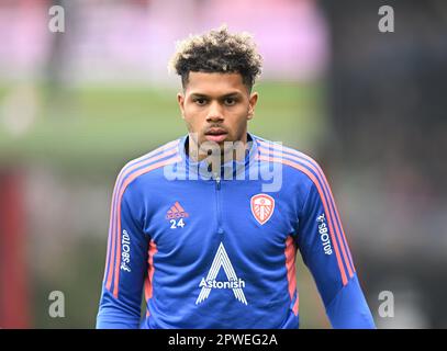 Boscombe, Dorset, Regno Unito. 30th aprile 2023; Vitality Stadium, Boscombe, Dorset, Inghilterra: Premier League Football, AFC Bournemouth contro Leeds United; Georginio Rutter di Leeds United scalda credito: Action Plus Sports Images/Alamy Live News Foto Stock