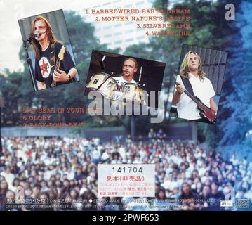 CD: Dizzy Mizz Lizzy – una chitarra, un basso e Un batterista che è davvero tutto quello che serve, Live in Giappone (TOCP-8731), pubblicato il 13 dicembre 1995. Promo. Foto Stock