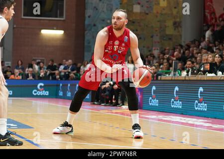 Tortona, Italia. 30th Apr, 2023. PalaFerraris, Tortona, Italia, 30 aprile 2023, STEFANO TONUT (EA7 EMPORIO ARMANI MILANO) durante Bertram Yachts Derthona Tortona vs EA7 Emporio Armani Milano - Basket Italiano Serie A Championship Credit: Live Media Publishing Group/Alamy Live News Foto Stock