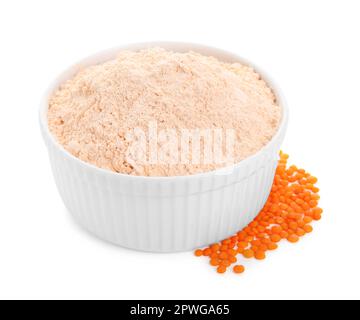 Farina di lenticchie in ciotola e semi isolati su bianco Foto Stock
