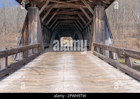 Storico Livingston Manor Van Tran Flat ponte coperto in legno nella città di Rockland NY Foto Stock