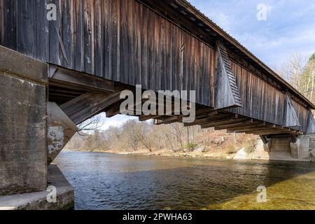 Storico Livingston Manor Van Tran Flat ponte coperto in legno nella città di Rockland NY Foto Stock