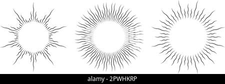 Set di cornici ricurve retrò. Confezione di raggi di luce solare a cerchio deformati. Elementi di design vintage ondulati per logo, etichette, badge, banner. Raccolta di illustrazioni vettoriali Illustrazione Vettoriale