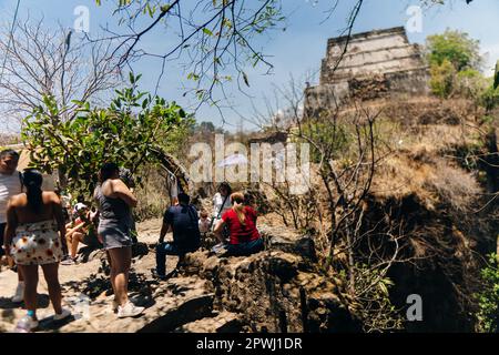 Piramide di Tepozteco a Tepoztlan, Morelos, Messico - aprile 2023. Foto di alta qualità Foto Stock
