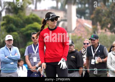 30 aprile 2023: LPGA - Hannah Green, professionista di golf da Perth, Australia, ha vinto la Ladies Professional Golf Association, JM Eagle LA Championship 2023, The Wilshire Country Club, Los Angeles, CA, USA, 30 aprile 2023. Legato ad altri due giocatori alla fine di quattro turni di gioco, Green ha vinto due buchi di playoff Sudden Death per catturare il titolo e un giorno di paga di $$450.000. Il verde si vede qui riscaldarsi sul primo tee. (Credit Image: © Scott Mitchell/ZUMA Press Wire) SOLO PER USO EDITORIALE! Non per USO commerciale! Foto Stock