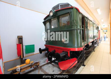 Vista interna del Museo ferroviario di Flam, della città di Flam, della valle di Flamsdalen, del fiordo di Aurlandsfjorden, della regione norvegese di Sogn Og Fjordane, della Scandinavia, dell'Europa. Foto Stock