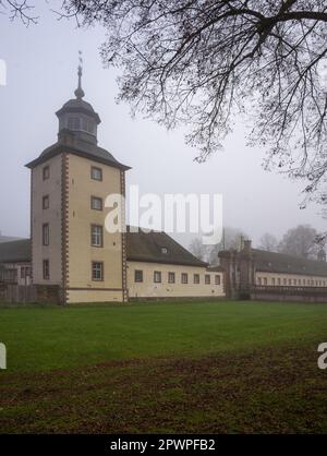 Abbazia benedettina Corvey vicino alla città tedesca chiamato Hoexter in inverno Foto Stock