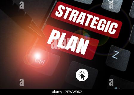 Firma che mostra il piano strategico, Word per Un processo di definizione della strategia e di prendere decisioni Foto Stock
