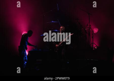 San Paolo, Brasile. 01st maggio, 2023. SP - SAO PAULO - 04/30/2023 - SAO PAULO, BREZZA ESTIVA 2023 - Presentazione della band Parkway Drive durante il festival Summer Breeze, al memoriale in America Latina, barra Funda, regione occidentale della città di Sao Paulo, questa Domenica (30) . Il festival musicale incentrato sullo stile del metallo e la musica estrema è tradizionale dalla Germania e si tiene per la prima volta in Brasile. Foto: Ettore Chiereguini/AGIF/Sipa USA Credit: Sipa USA/Alamy Live News Foto Stock