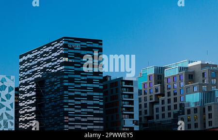 Oslo, Norvegia - Luglio 19 2014: Edifici del progetto Barcode a Bjørvika. Foto Stock