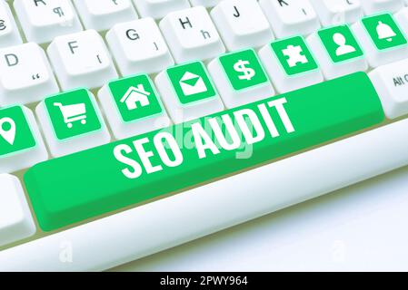 Handwriting text Seo Audit, Foto concettuale Search Engine Optimization processo di convalida e verifica Foto Stock