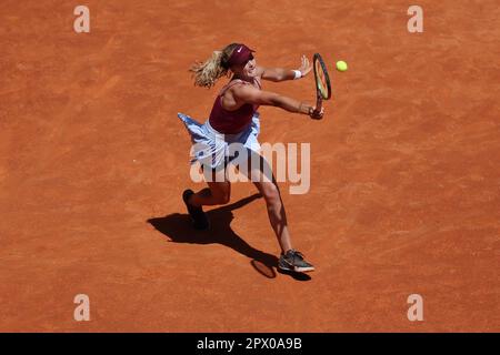 Mirra Andreeva (Rus) durante il Mutua Madrid Open 2023, Masters 1000 torneo di tennis il 1 maggio 2023 a Caja Magica a Madrid, Spagna - Photo: Antoine Couvercelle/DPPI/LiveMedia Foto Stock