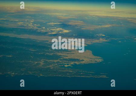 Arcipelago giapponese Vista aerea di (Kansai e Shikoku). Luogo di ripresa: Prefettura di Osaka Foto Stock