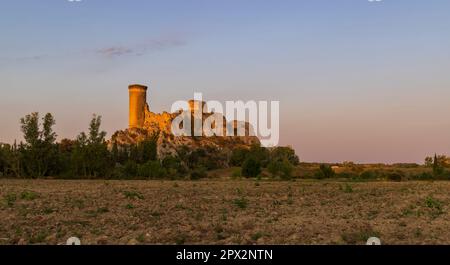Le rovine di Chateau de l'Hers vicino Chateauneuf-du-Pape, Provenza, Francia Foto Stock