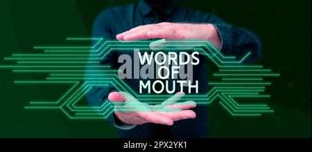 Segno di testo che mostra parole di bocca, concetto che significa semplice dichiarazione può aiutare a guarire male o danneggiare qualcuno Foto Stock