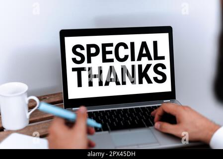 Scrittura che visualizza il testo ringraziamento speciale, espressione di concetto del Internet di apprezzamento o di gratitudine o di un riconoscimento Foto Stock