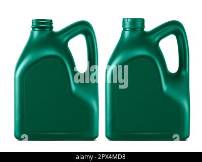 Contenitore in plastica per olio motore isolato su fondo bianco, barattolo  da 1 litro. Serbatoio olio motore per pezzi di ricambio Foto stock - Alamy