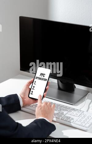 Didascalia testo Presentazione PPC ottimizzazione, concetto significato miglioramento della piattaforma di Search Engine per la paga per lo scatto Foto Stock
