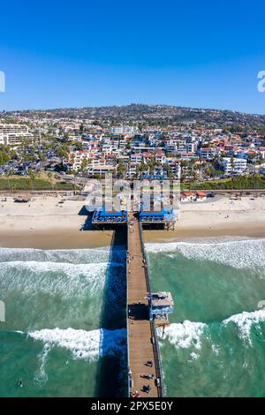 Veduta aerea di San Clemente California con molo e spiaggia mare vacanza viaggio ritratto formato negli Stati Uniti Foto Stock