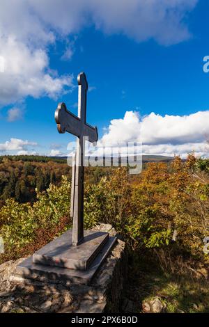 Vista della croce di ferro del Maegdetrappe Foto Stock