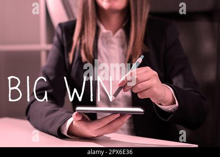Didascalia testo presentando Big Win, Word per aver vinto un importante premio denaro vinto con successo in un gioco Foto Stock