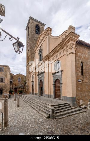 La chiesa di San Donato a Civita di Bagnoregio Foto Stock