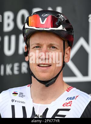 Eschborn, Germania. 01st maggio, 2023. Ciclismo: UCI WorldTour - Eschborn-Francoforte, (203,80 km), uomini. Pascal Ackermann del Team Emirates degli Emirati Arabi Uniti alla presentazione del pilota. Credit: Arne Dedert/dpa/Alamy Live News Foto Stock