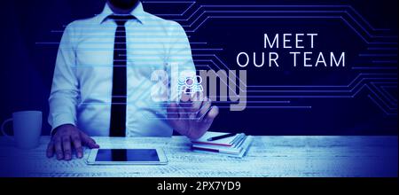 Didascalia di testo Presentazione incontra il nostro Team, approccio aziendale Presentazione di un'altra persona ai tuoi compagni di squadra in azienda Foto Stock