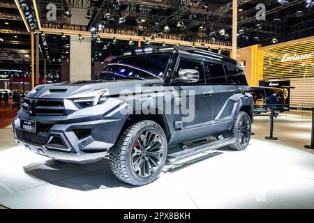 Lorinser versione M800 del SUV elettrico Mengshi M-Hero 917 di Dongfeng in mostra al Salone dell'Auto di Shanghai del 2023. Foto Stock