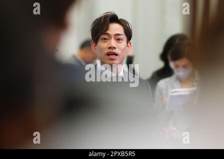 Daisuke Takahashi, 2 MAGGIO 2023 - Pattinaggio di figura: Il pattinatore di figura giapponese Kana Muramoto e Daisuke Takahashi partecipano alla conferenza stampa e annunciano il loro ritiro a Tokyo, Giappone. (Foto di Yohei Osada/AFLO SPORT) Foto Stock