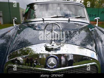 Praga, Repubblica Ceca. 29th Apr, 2023. Rari gioielli automobilistici (top selection of Rare Historic Passenger Cars) brillano a Praga, Repubblica Ceca, 29 aprile 2023. Foto: Michaela Rihova/CTK Photo/Alamy Live News Foto Stock