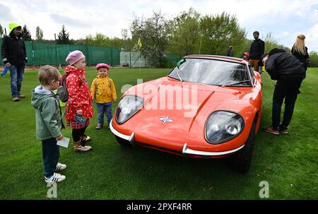 Rari gioielli automobilistici (top selection of Rare Historic Passenger Cars) brillano a Praga, Repubblica Ceca, 29 aprile 2023. Macro GT. (Foto CTK/Michaela Rihova) Foto Stock