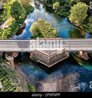 Ponte storico sul Nied, Siersburg, Saarland, Germania Foto Stock