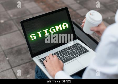 Stigma di didascalia concettuale, parola per la sensibilità di disapprovazione che la maggior parte della gente nella società ha Foto Stock