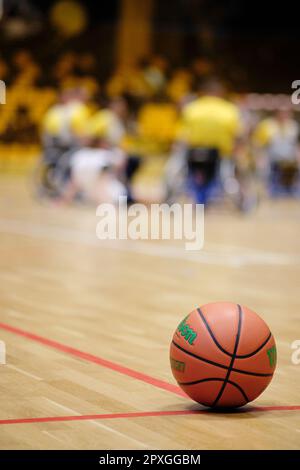 Invictus Games. Pallacanestro nell'arena sportiva Foto Stock