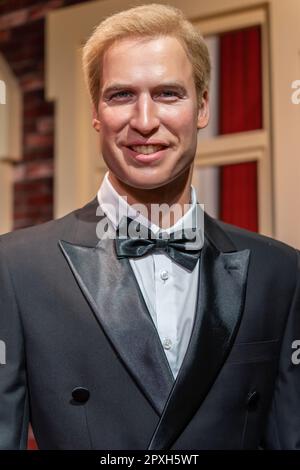 Shah Alam, Malesia - Aprile 17,2023 : la figura del principe William in cera esposta al Red Carpet 2 in i-City Shah Alam. Foto Stock