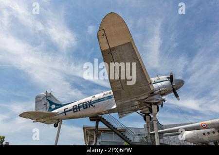 Ingresso al Technik Museum Speyer - museo tecnico con Air Inter Douglas DC-3. Speyer, Germania. Foto Stock