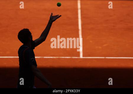 Madrid, Espagne. 02nd maggio, 2023. Daniil Medvedev durante il Mutua Madrid Open 2023, Masters 1000 torneo di tennis il 2 maggio 2023 a Caja Magica a Madrid, Spagna - Photo Antoine Couvercelle/DPPI Credit: DPPI Media/Alamy Live News Foto Stock