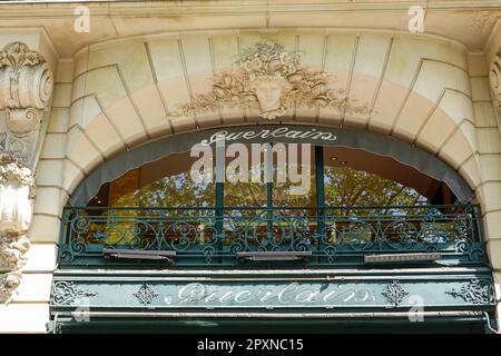 Guerlain Boutique, Av Champs-Élysées, Parigi, Francia. Foto Stock