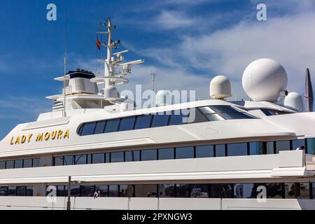 Superyacht Lady Moura costruito nel 1990 e progettato da Luigi Sturchio di Diana Yacht Design. Foto Stock