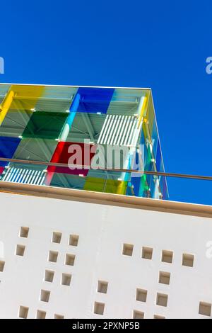 Il Centro Pompidou a El Cubo Malaga Andalucia Spagna Galleria e spazio artistico progettato da Javier Pérez de la Fuente e Juan Antonio Marín Malavé. Foto Stock