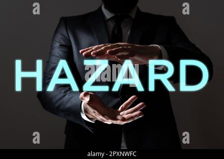 Cartello che mostra pericolo, conto di concetto commerciale o dichiarazione che descrive il pericolo o il rischio Foto Stock