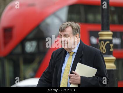 John Whittingdale MP (con: Maldon) a Westminster, giorno di bilancio, 15th marzo 2025 Foto Stock