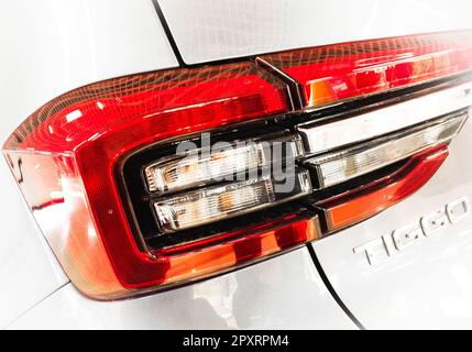 SUV cinese Cherry Tiggo, luce di arresto con retroilluminazione Foto Stock