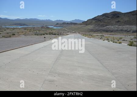 Condizioni di siccità a Echo Bay al Lago Mead in Nevada. Foto Stock