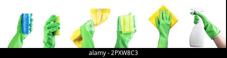 Mani in guanti verdi che tengono forniture di pulizia, attrezzi, oggetti, spugna di lavaggio, panno, salviette, sacchetti per rifiuti, flacone spray isolato su sfondo bianco. Foto Stock