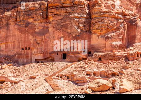 Antiche tombe di Dadan la capitale del regno di Lihyan, al Ula, Arabia Saudita Foto Stock