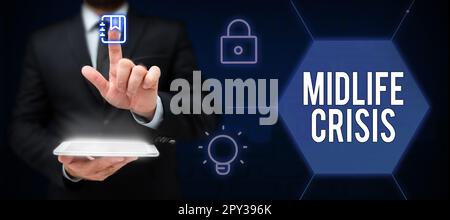Didascalia di testo Presentazione di Midlife Crisis, Business Concept tecnica di sviluppo del software che decompone un'applicazione Foto Stock