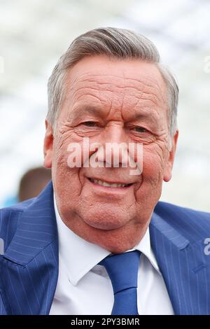 Lipsia, Germania. 28th Apr, 2023. Il cantante pop Roland Kaiser parla del suo nuovo libro alla Fiera del Libro di Lipsia. Credit: Jan Woitas/dpa/Alamy Live News Foto Stock